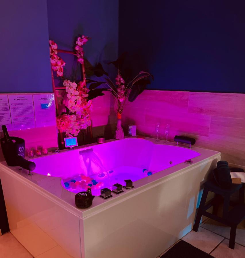 Love Room Beauté - Suites avec Jacuzzi Puget-sur-Argens Exterior foto