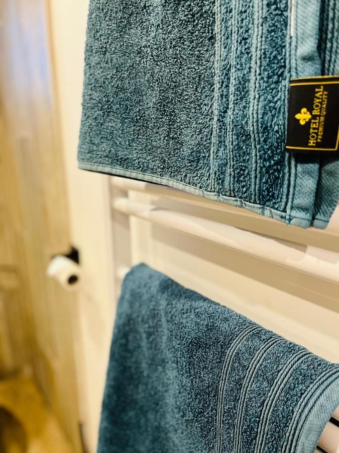 Love Room Beauté - Suites avec Jacuzzi Puget-sur-Argens Exterior foto